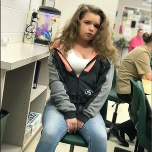 Meet your Posher, Abby